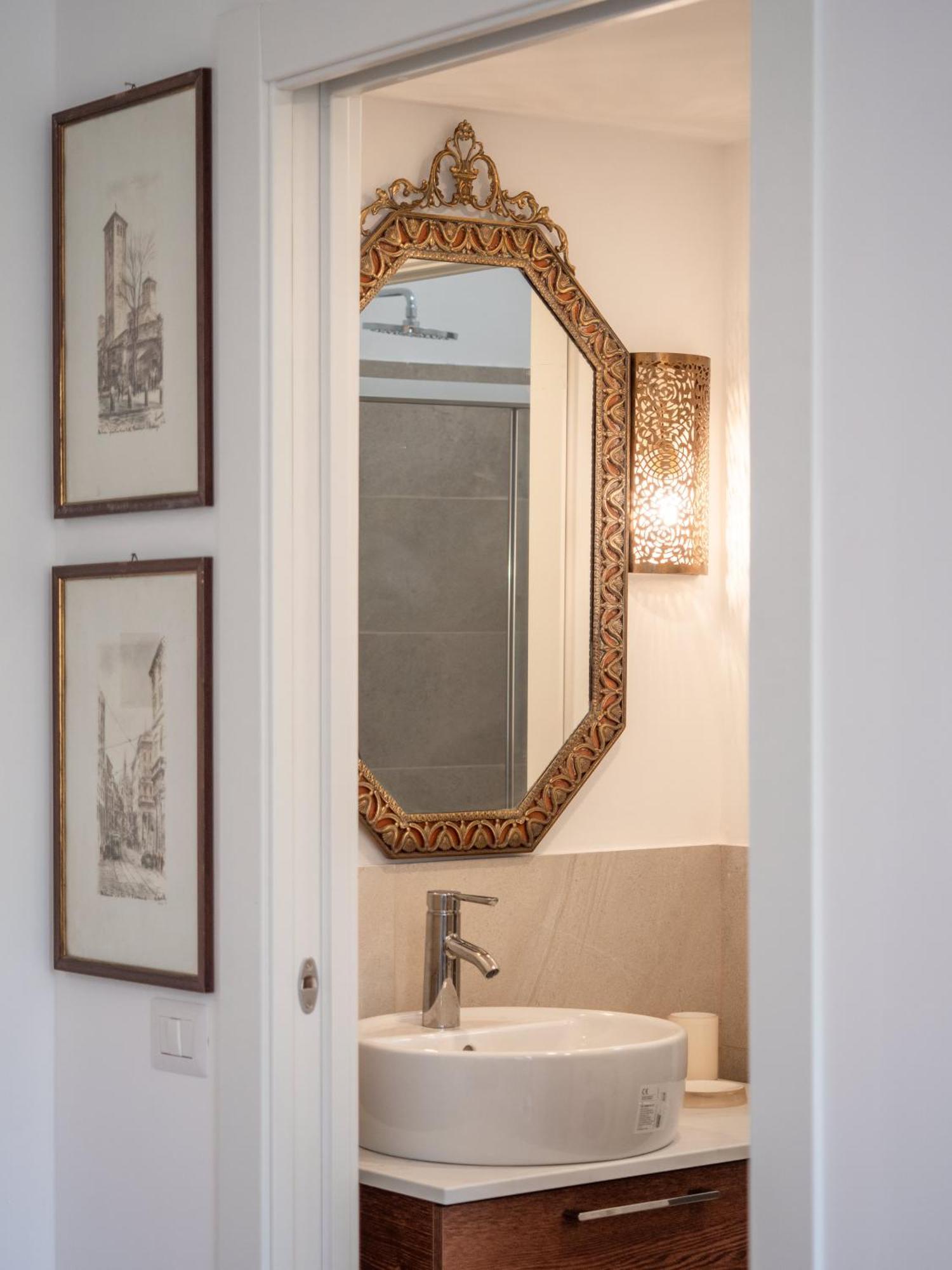 Duomo Line - Cozy, Modern Designed Flat Apartment Milan Bagian luar foto