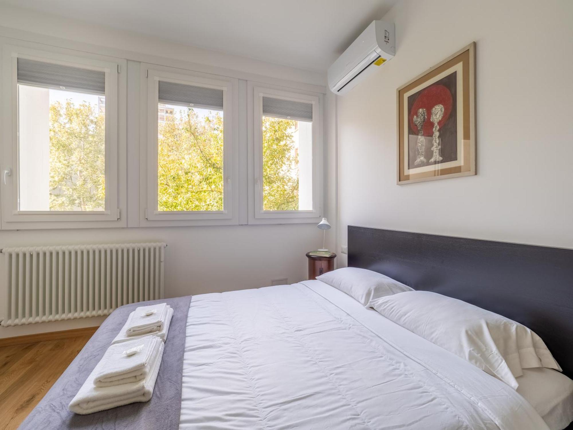 Duomo Line - Cozy, Modern Designed Flat Apartment Milan Bagian luar foto